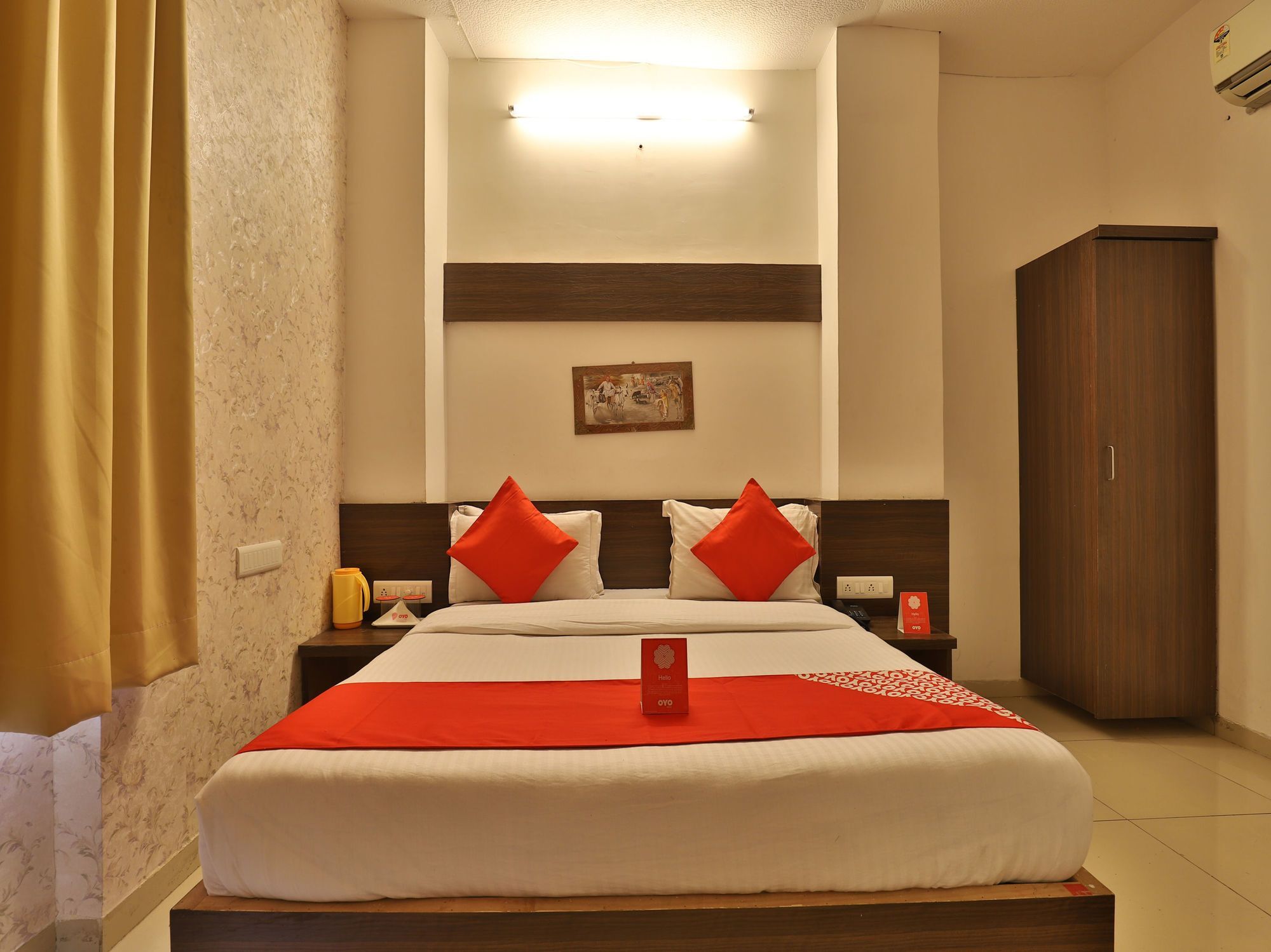 Oyo 11649 Hotel Mahima Gandhinagar Kültér fotó