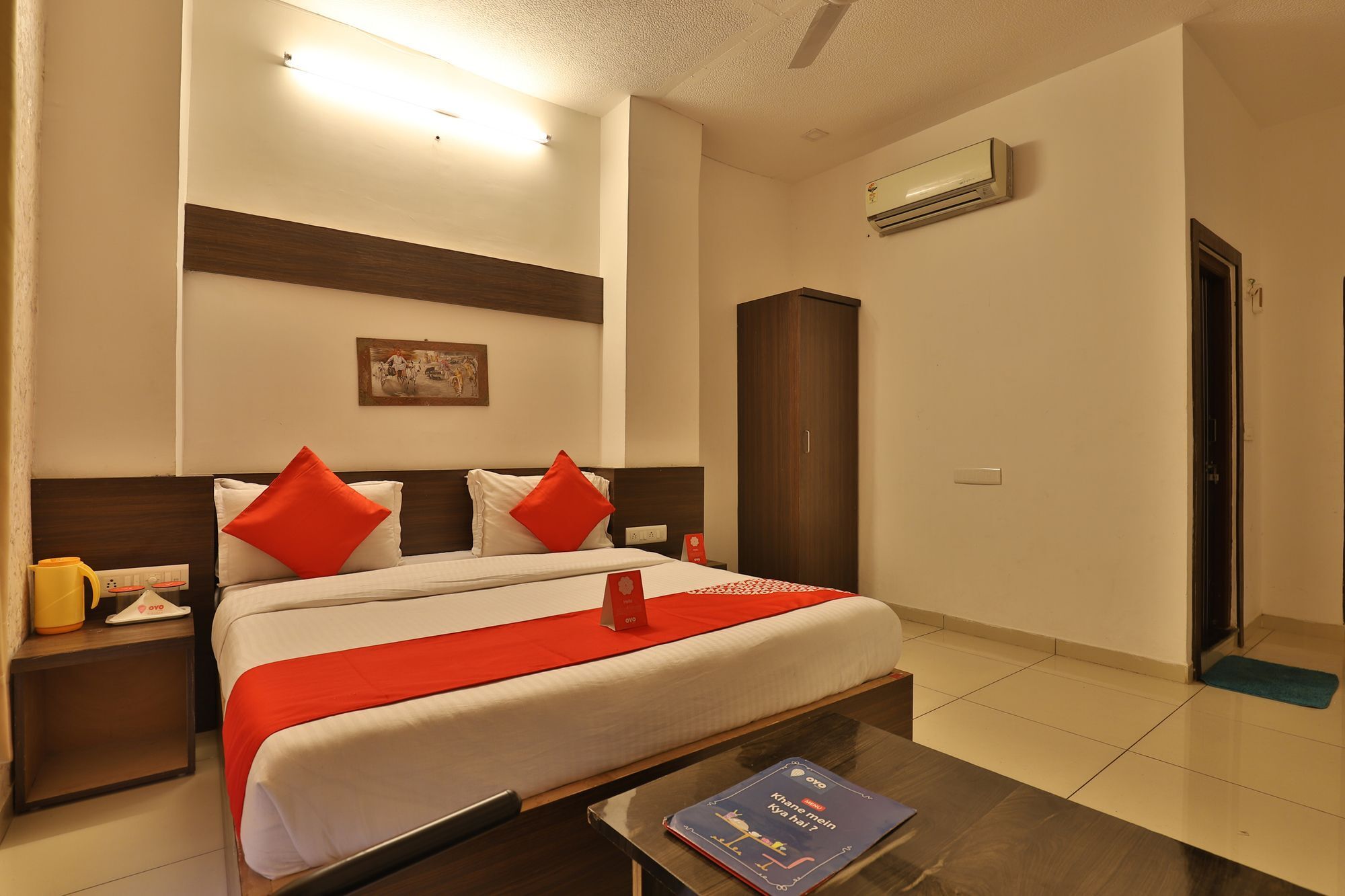 Oyo 11649 Hotel Mahima Gandhinagar Kültér fotó